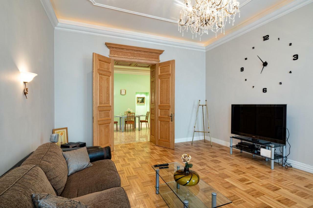 Old Riga 2 Bedroom Vecpilsetas Street Apartment Екстериор снимка