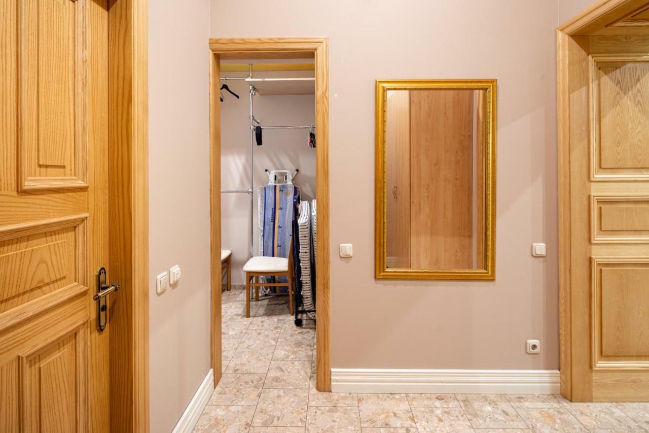 Old Riga 2 Bedroom Vecpilsetas Street Apartment Екстериор снимка
